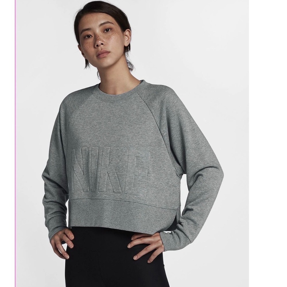 Nike Women's Versa Embossed Cropped Training Sweatshirt Size S‎ Gray
